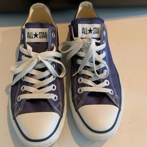 *Gently Used* Converse Allstar, navy blue, men’s, size 9, sneakers